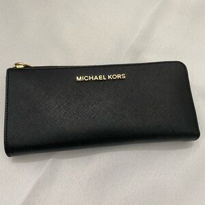 Matching purse and wallet